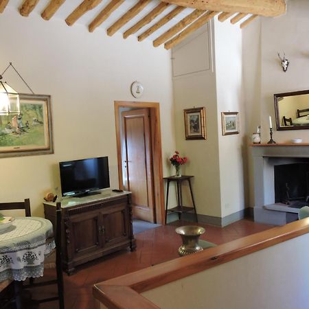 Agriturismo Montereggi فيسولي الغرفة الصورة
